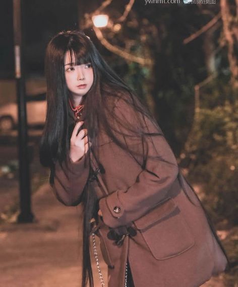 啊…啊你们一个一个来啊_BD国语在线播放观看