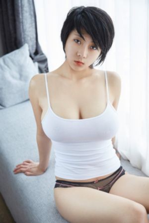 夫目前犯暴辱若妻_迅雷手机免费观看