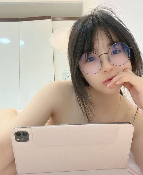 玉米地诱子偷伦初尝云雨电影_1080迅雷电影在线