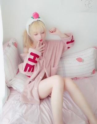 台湾黄蓉杨贵妃三片_蓝光免费观看电视剧