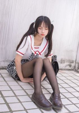 日本抹油热舞第1集_国产精品视频